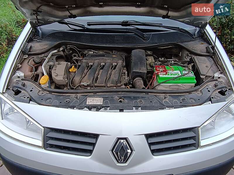 Седан Renault Megane 2005 в Кривом Роге