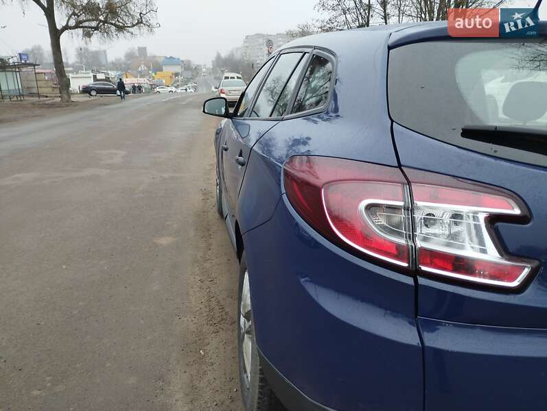 Универсал Renault Megane 2010 в Остроге фото 13 Универсал Renault Megane 2010 в Остроге