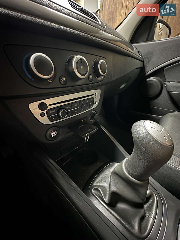 Хетчбек Renault Megane 2012 в Херсоні