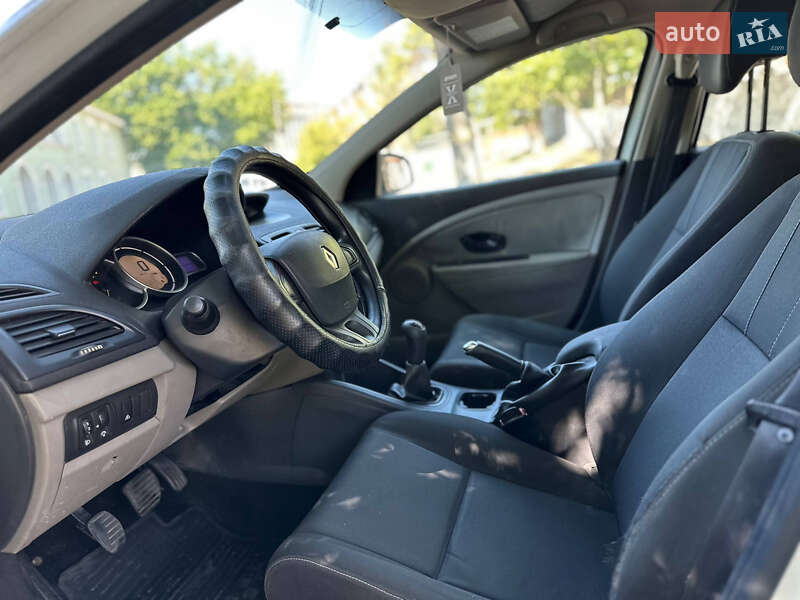 Универсал Renault Megane 2011 в Николаеве