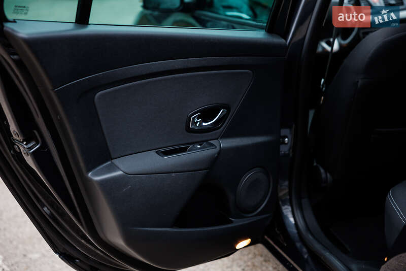 Универсал Renault Megane 2012 в Ивано-Франковске фото 29 Универсал Renault Megane 2012 в Ивано-Франковске