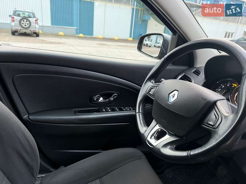 Универсал Renault Megane 2015 в Киеве