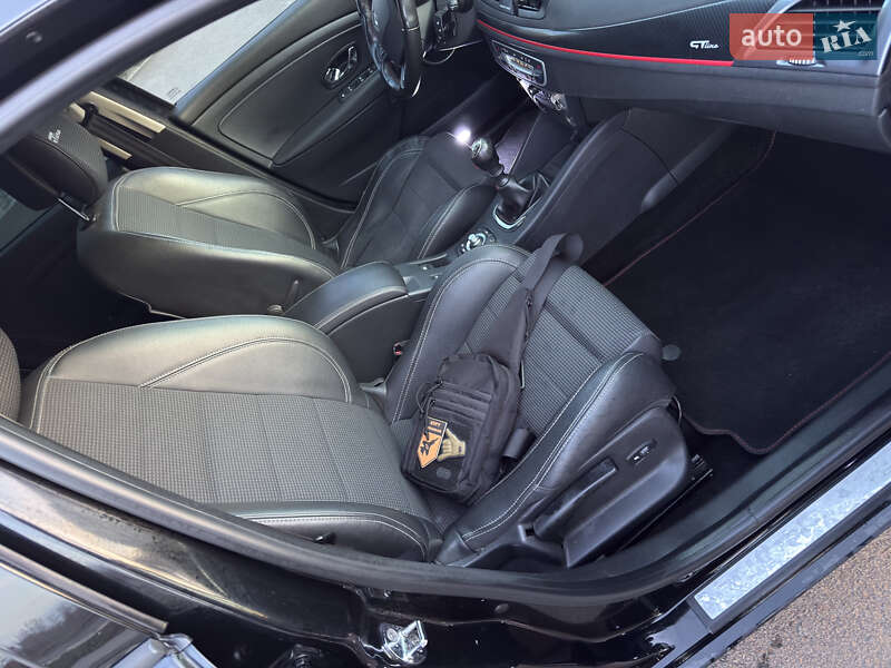 Универсал Renault Megane 2012 в Ровно фото 12 Универсал Renault Megane 2012 в Ровно