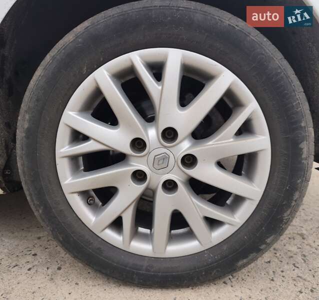 Хетчбек Renault Megane 2015 в Южноукраїнську