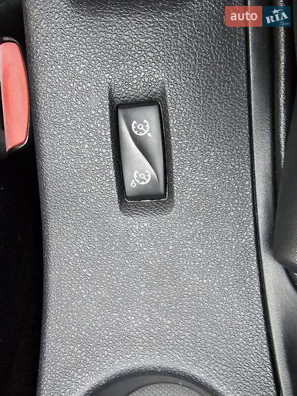 Универсал Renault Megane 2014 в Киеве фото 16 Универсал Renault Megane 2014 в Киеве