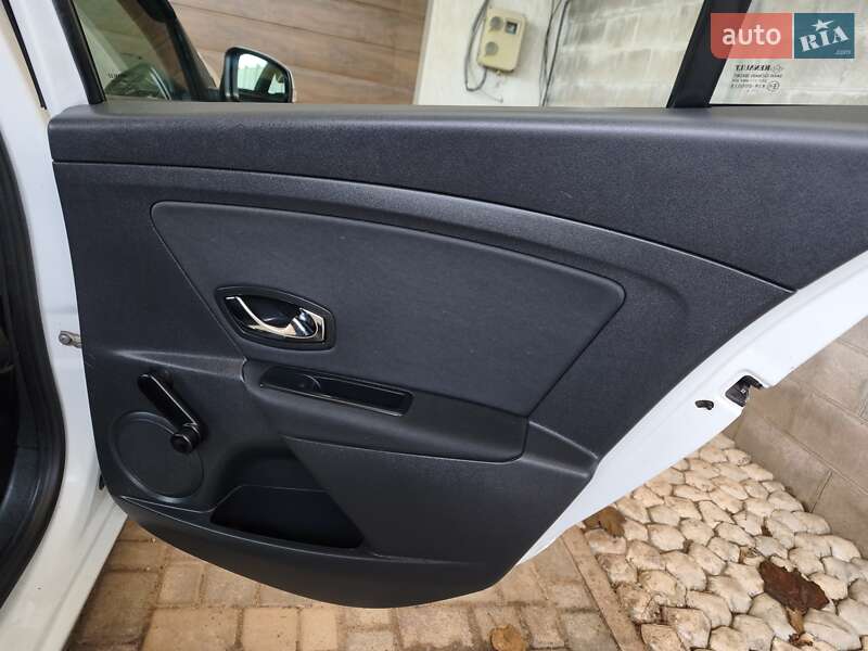 Універсал Renault Megane 2013 в Одесі фото 6 Універсал Renault Megane 2013 в Одесі