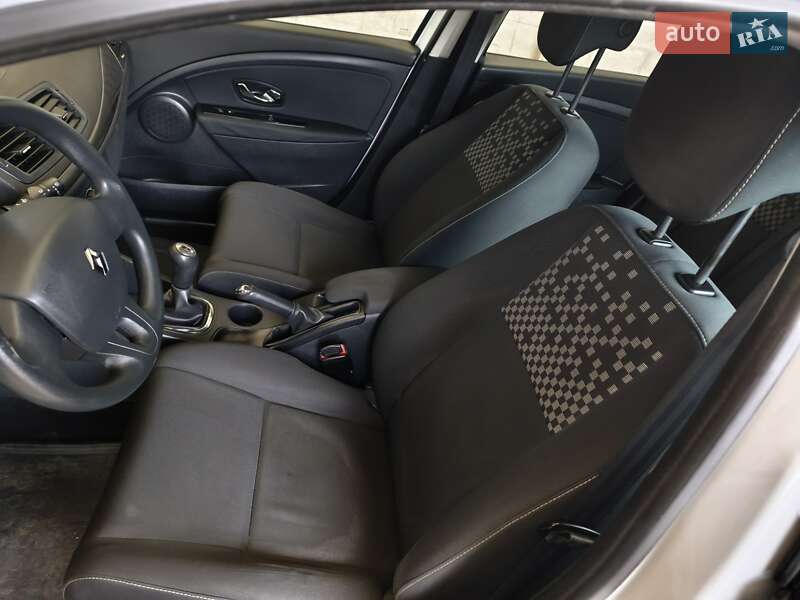 Універсал Renault Megane 2013 в Одесі фото 13 Універсал Renault Megane 2013 в Одесі