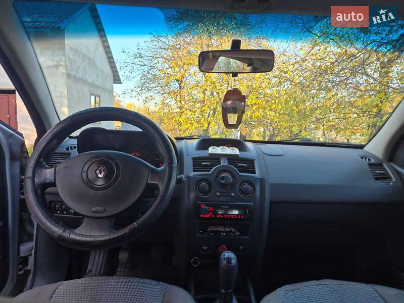 Хэтчбек Renault Megane 2005 в Дубно