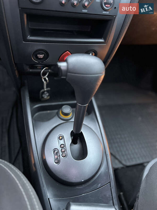 Універсал Renault Megane 2005 в Рівному фото 18 Універсал Renault Megane 2005 в Рівному