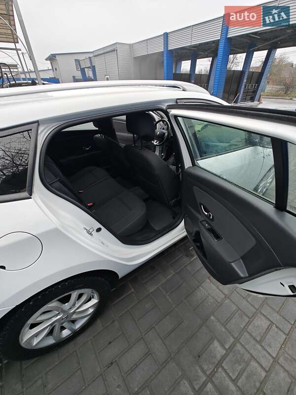 Універсал Renault Megane 2014 в Полтаві