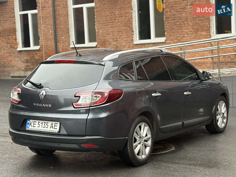 Універсал Renault Megane 2010 в Дніпрі фото 7 Універсал Renault Megane 2010 в Дніпрі