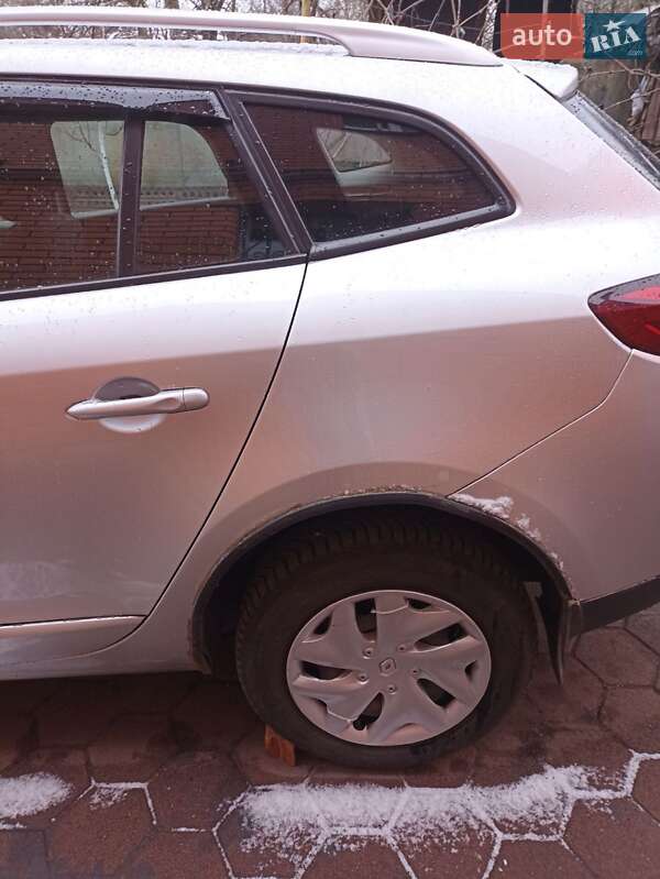 Универсал Renault Megane 2016 в Конотопе