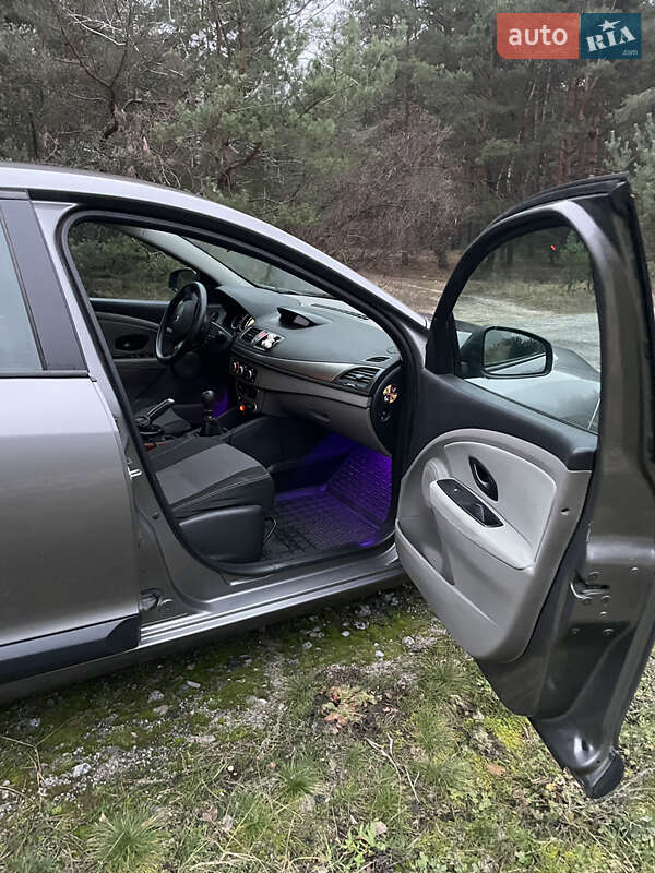 Універсал Renault Megane 2011 в Охтирці фото 11 Універсал Renault Megane 2011 в Охтирці