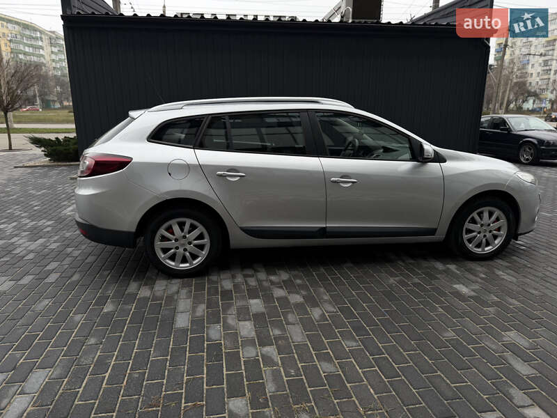 Универсал Renault Megane 2009 в Полтаве фото 48 Универсал Renault Megane 2009 в Полтаве