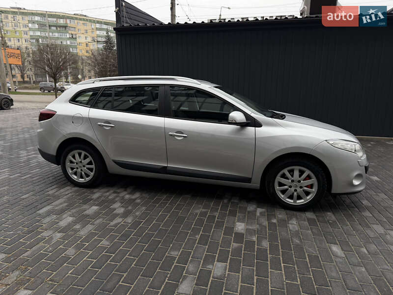 Универсал Renault Megane 2009 в Полтаве фото 53 Универсал Renault Megane 2009 в Полтаве