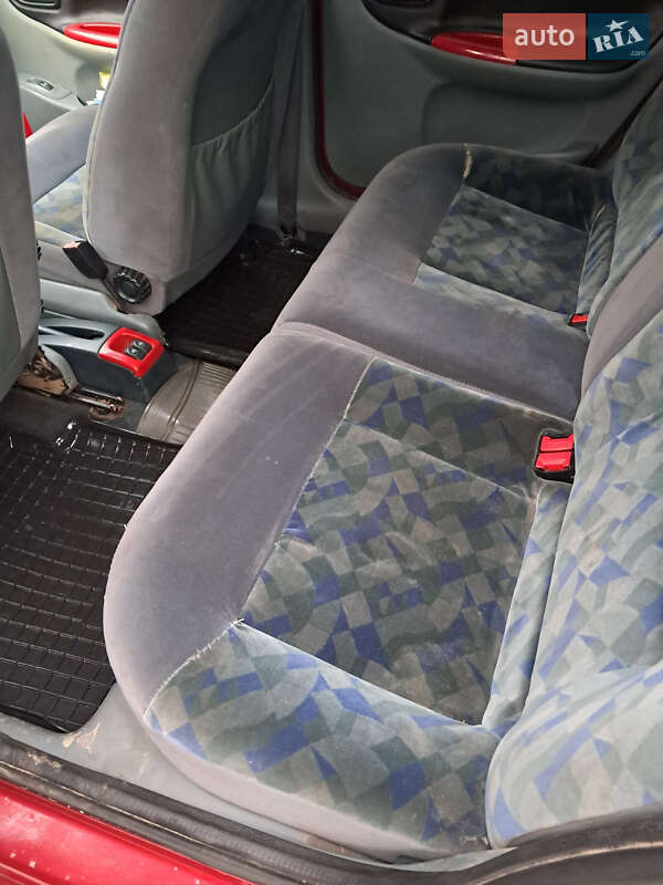 Хэтчбек Renault Megane 1998 в Виннице