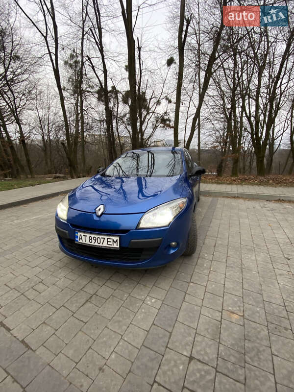 Хетчбек Renault Megane 2011 в Львові фото 5 Хетчбек Renault Megane 2011 в Львові