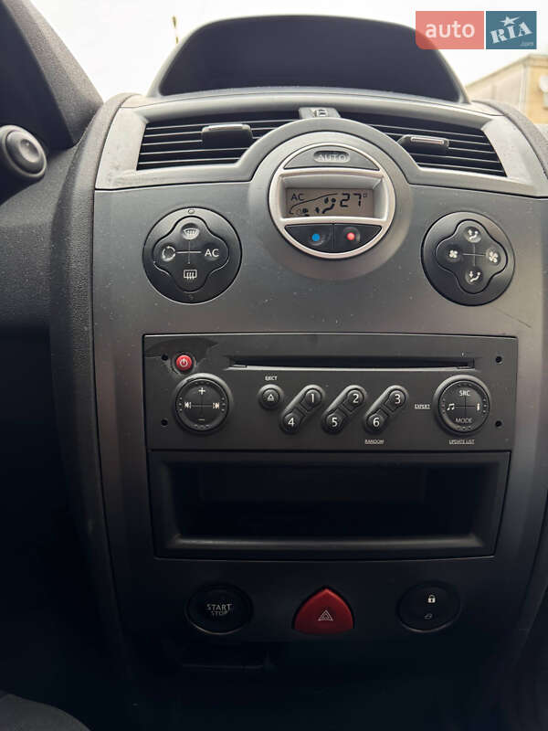 Седан Renault Megane 2007 в Стрые