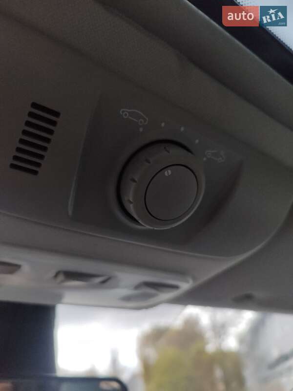 Универсал Renault Megane 2012 в Кропивницком фото 19 Универсал Renault Megane 2012 в Кропивницком