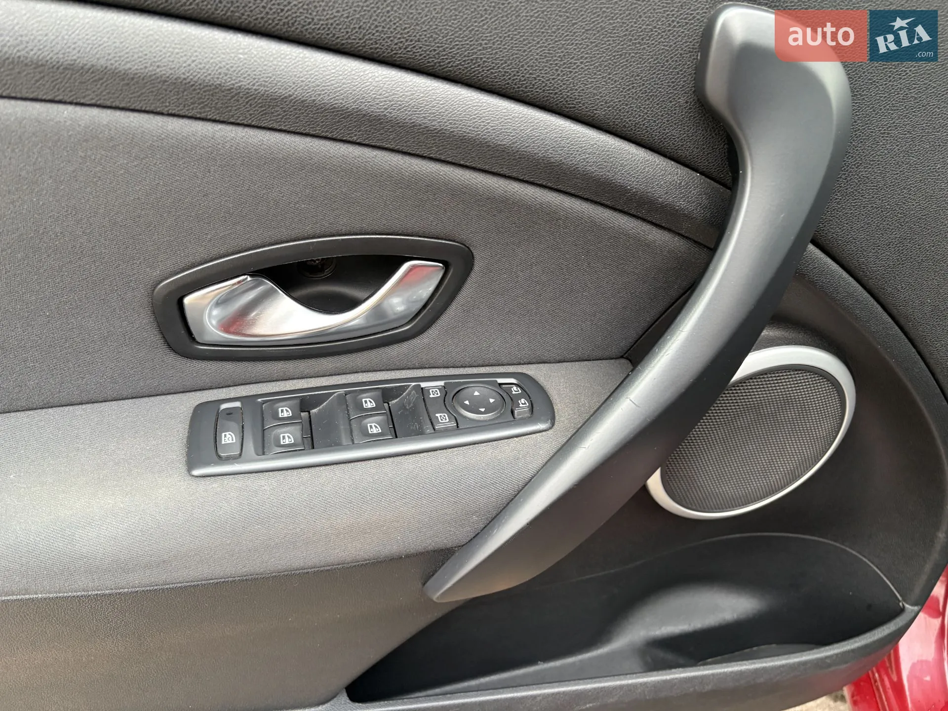 2010 Renault Megane - мініатюра 37