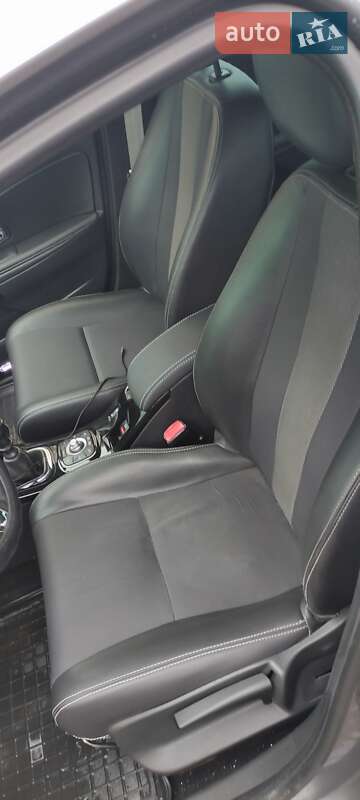 Универсал Renault Megane 2013 в Новоархангельске фото 8 Универсал Renault Megane 2013 в Новоархангельске