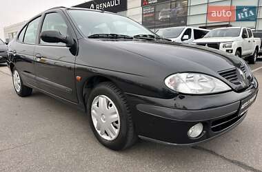 Седан Renault Megane 2003 в Киеве