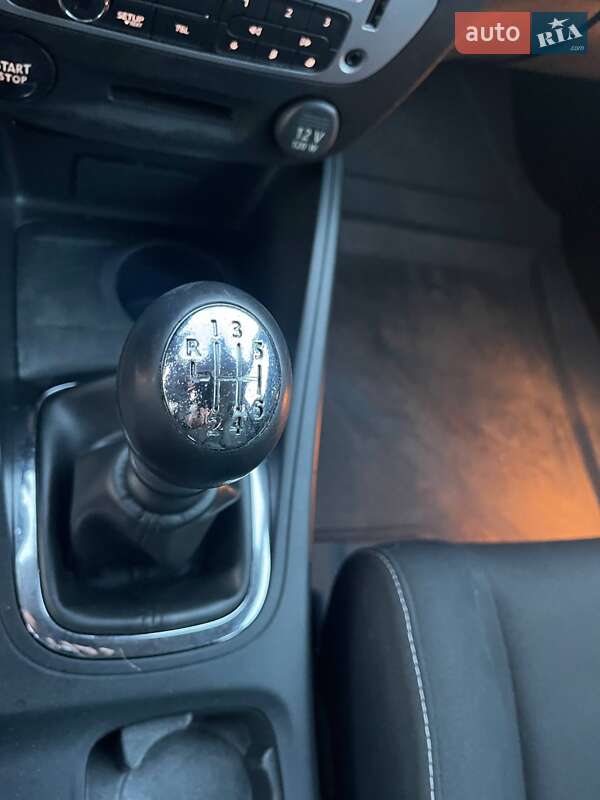 Универсал Renault Megane 2012 в Луцке фото 32 Универсал Renault Megane 2012 в Луцке