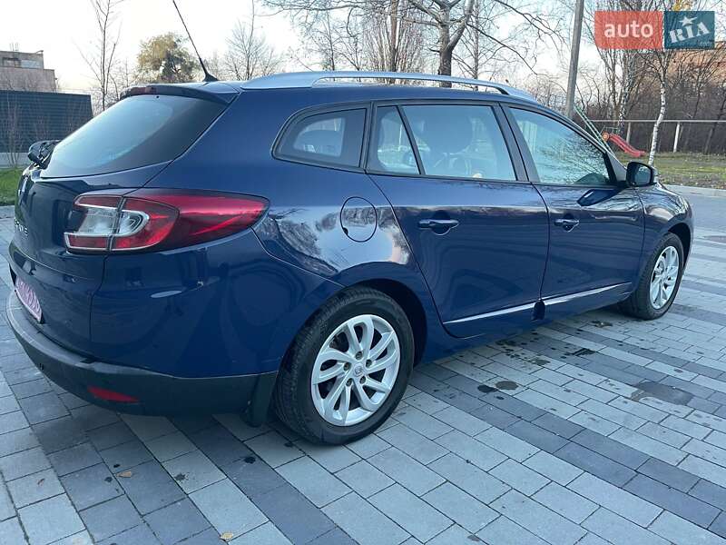 Универсал Renault Megane 2012 в Луцке фото 10 Универсал Renault Megane 2012 в Луцке