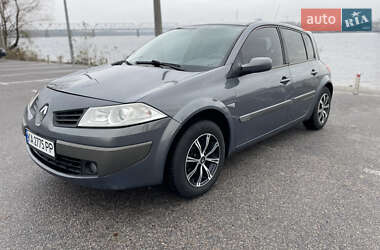 Хэтчбек Renault Megane 2006 в Киеве