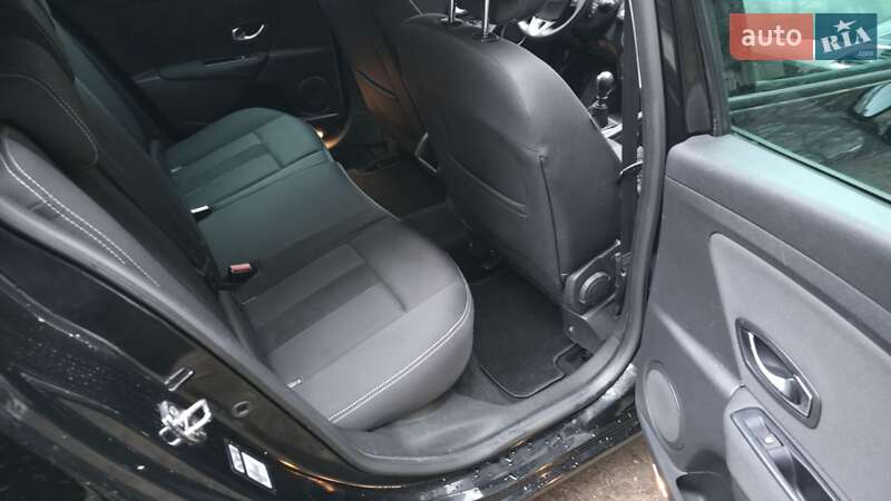 Универсал Renault Megane 2011 в Харькове фото 29 Универсал Renault Megane 2011 в Харькове