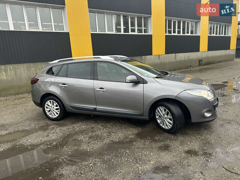 Универсал Renault Megane 2011 в Нежине фото 27 Универсал Renault Megane 2011 в Нежине