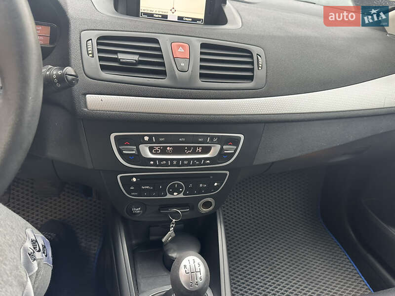 Универсал Renault Megane 2011 в Нежине фото 42 Универсал Renault Megane 2011 в Нежине