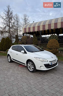 Хетчбек Renault Megane 2010 в Сарнах