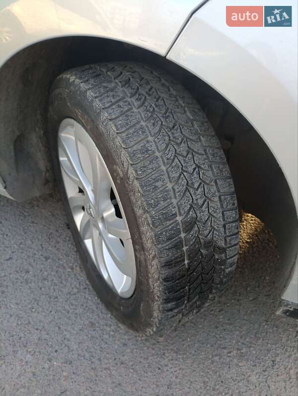 Хэтчбек Renault Megane 2012 в Ровно фото 15 Хэтчбек Renault Megane 2012 в Ровно