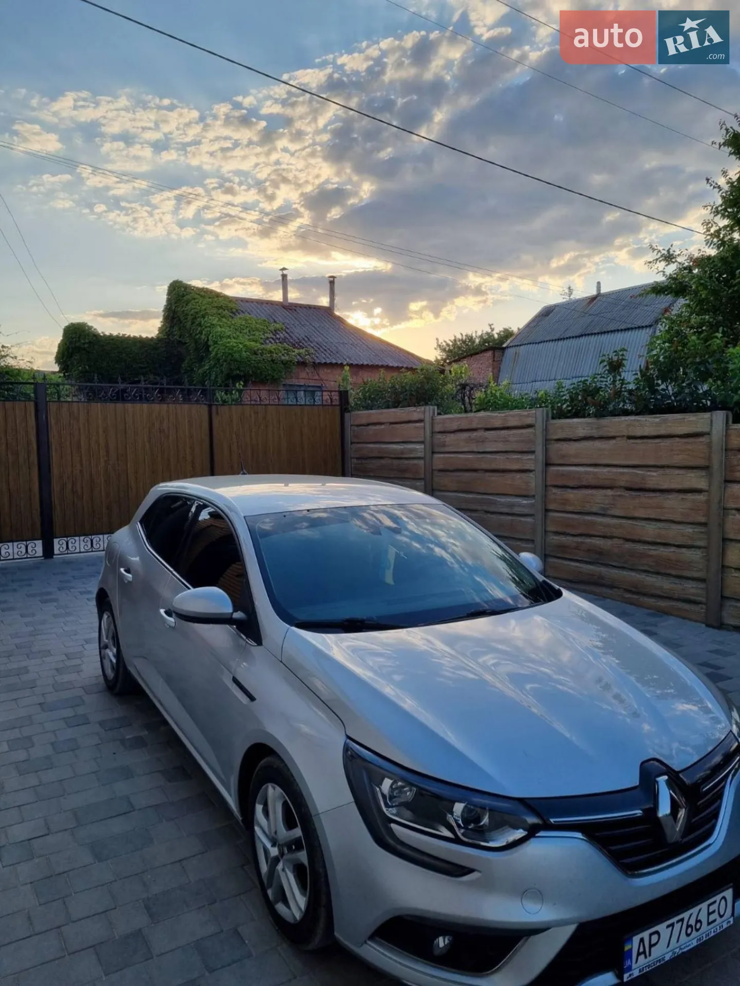 2018 Renault Megane - фото 1
