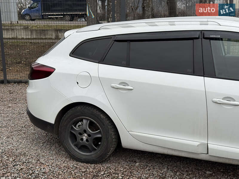 Универсал Renault Megane 2012 в Стрые фото 20 Универсал Renault Megane 2012 в Стрые