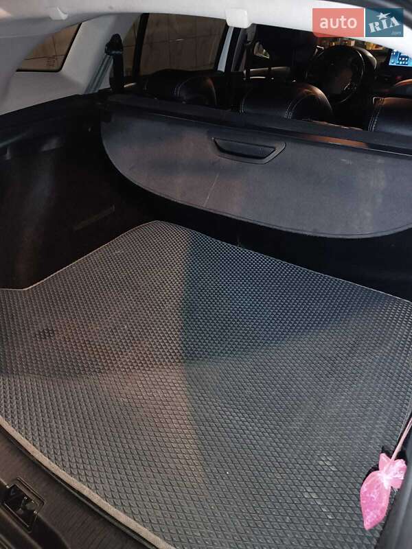 Універсал Renault Megane 2013 в Лозовій