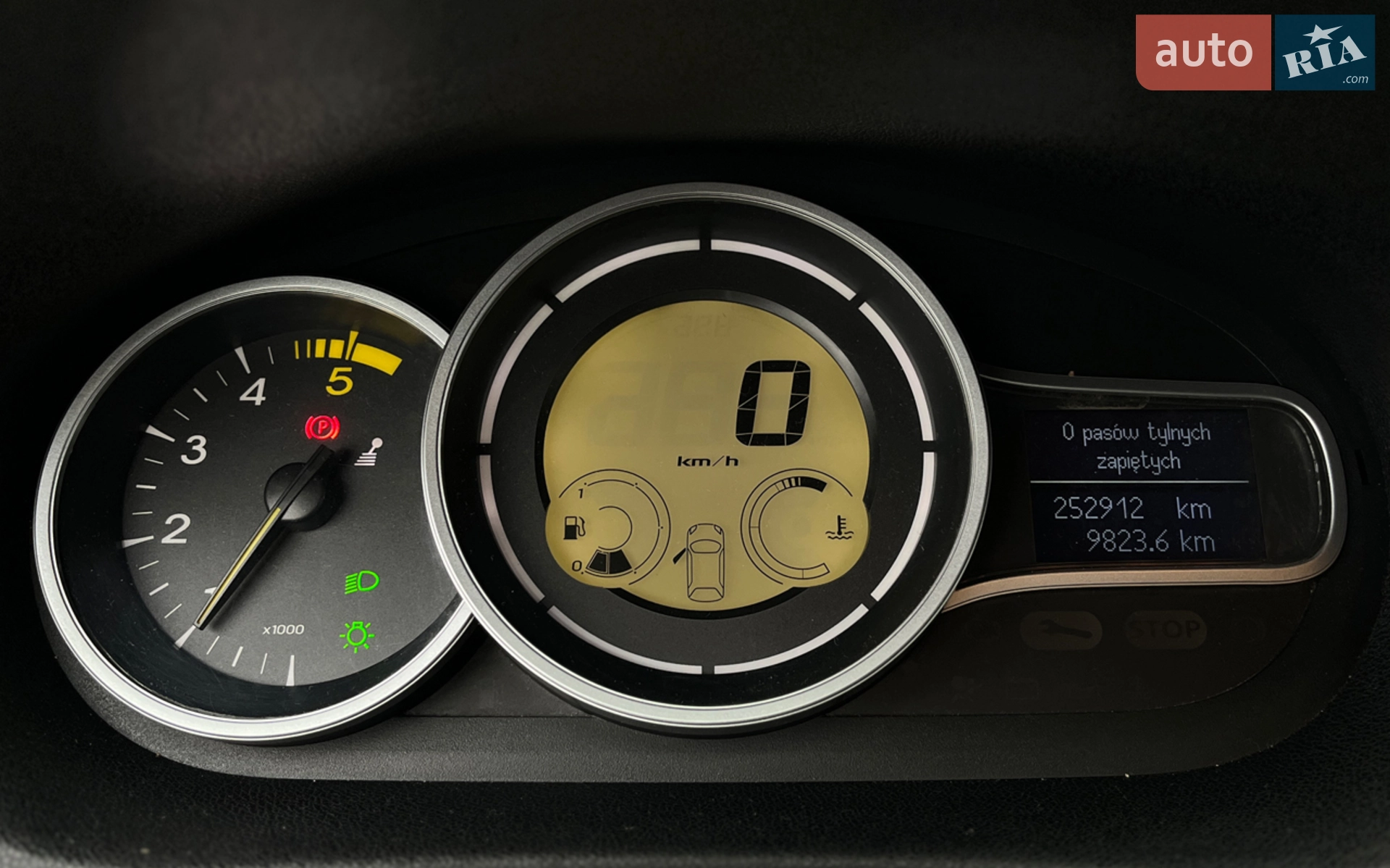 2010 Renault Megane - мініатюра 21