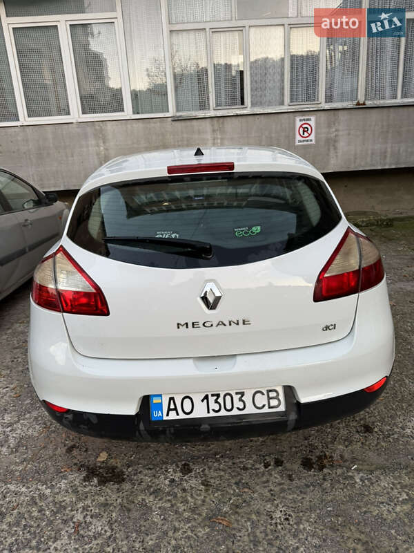 Хэтчбек Renault Megane 2011 в Ужгороде фото 2 Хэтчбек Renault Megane 2011 в Ужгороде