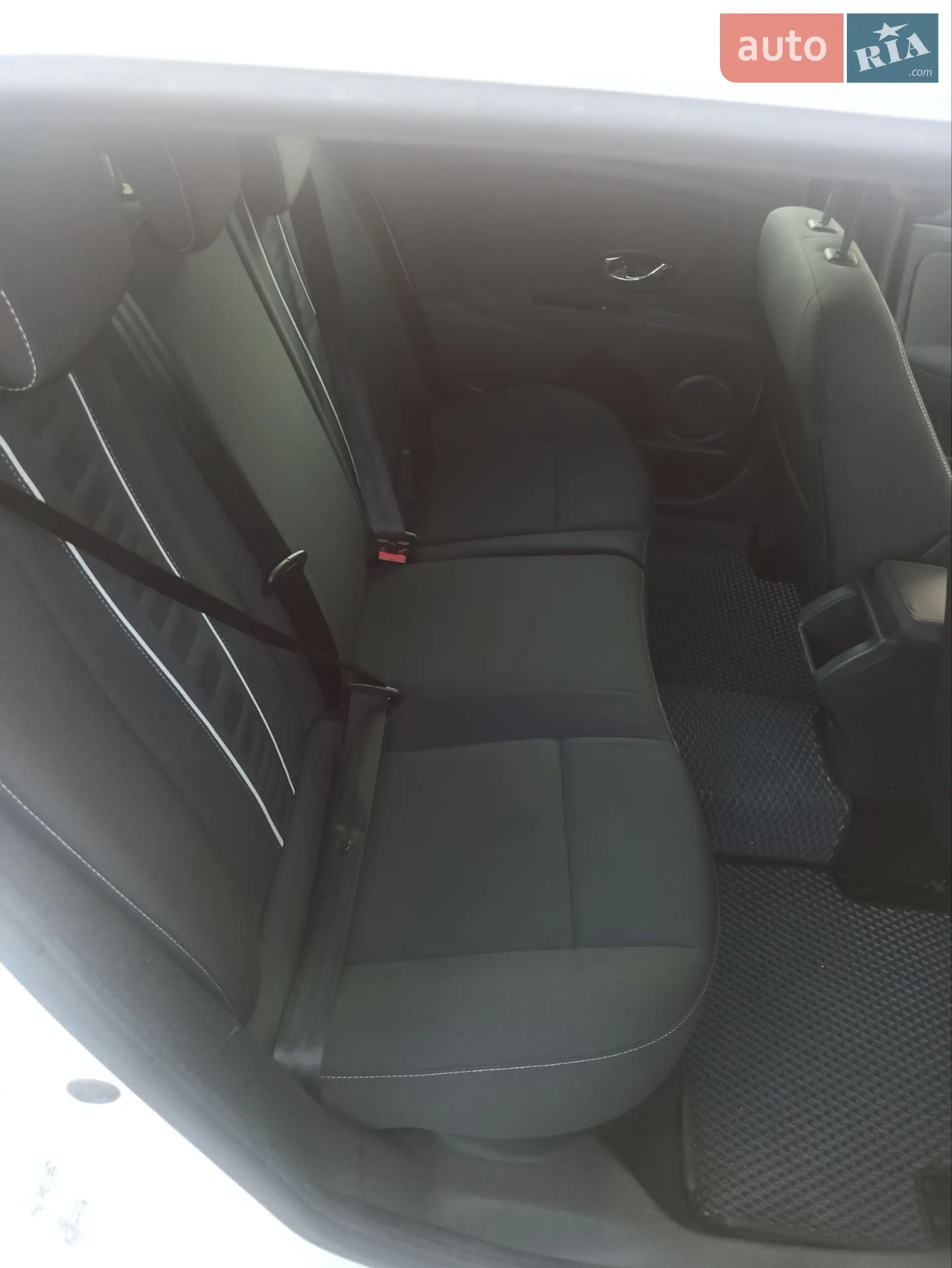 2013 Renault Megane - мініатюра 15