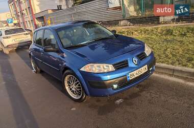 Хэтчбек Renault Megane 2004 в Ровно