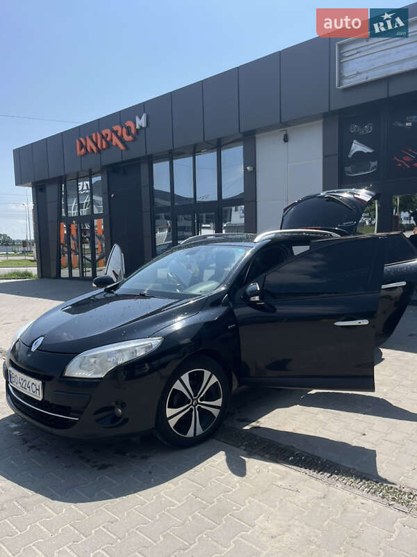 Універсал Renault Megane 2011 в Тернополі фото 4 Універсал Renault Megane 2011 в Тернополі