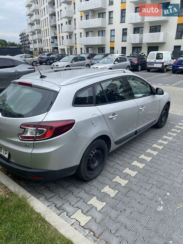 Универсал Renault Megane 2011 в Киеве