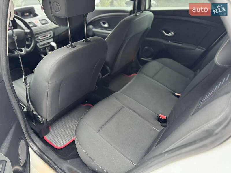 Универсал Renault Megane 2010 в Черновцах фото 12 Универсал Renault Megane 2010 в Черновцах