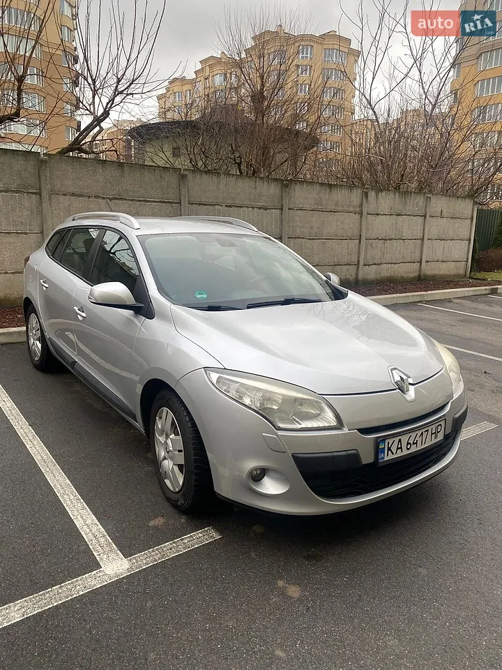 2010 Renault Megane - мініатюра 10