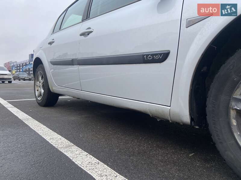 Седан Renault Megane 2005 в Чернигове