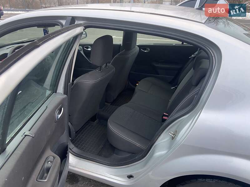 Седан Renault Megane 2005 в Чернигове