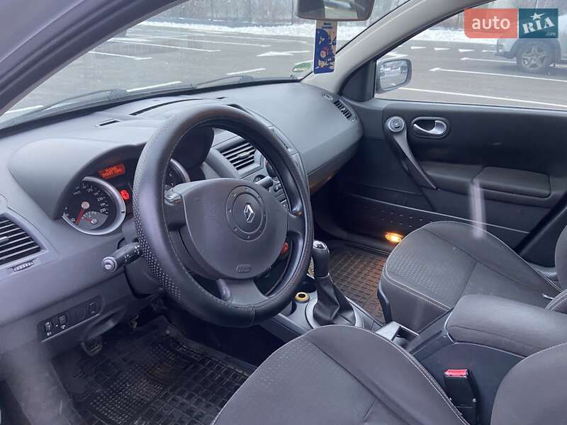 Седан Renault Megane 2005 в Чернигове