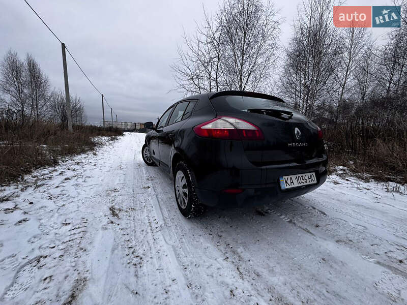 Хэтчбек Renault Megane 2012 в Киеве фото 4 Хэтчбек Renault Megane 2012 в Киеве