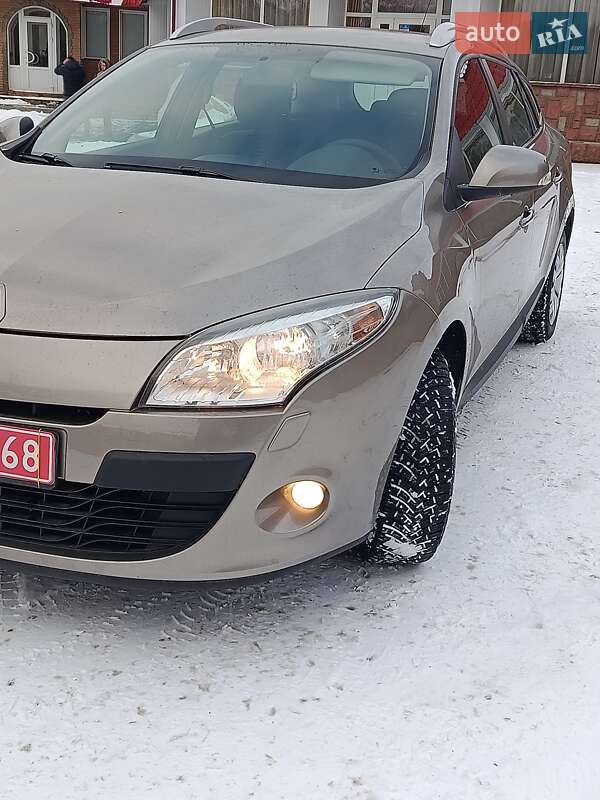 Универсал Renault Megane 2010 в Полтаве